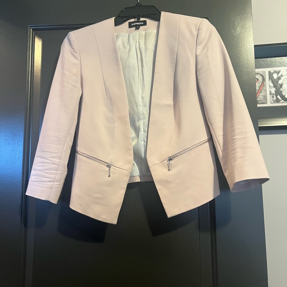 Express Cropped Blazer soft pink